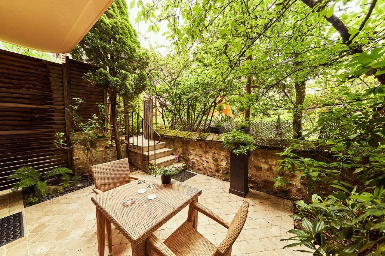 Relais Bernard Loiseau Hotel โซลิเยอ ภายนอก รูปภาพ