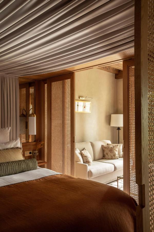 Relais Bernard Loiseau Hotel โซลิเยอ ภายนอก รูปภาพ