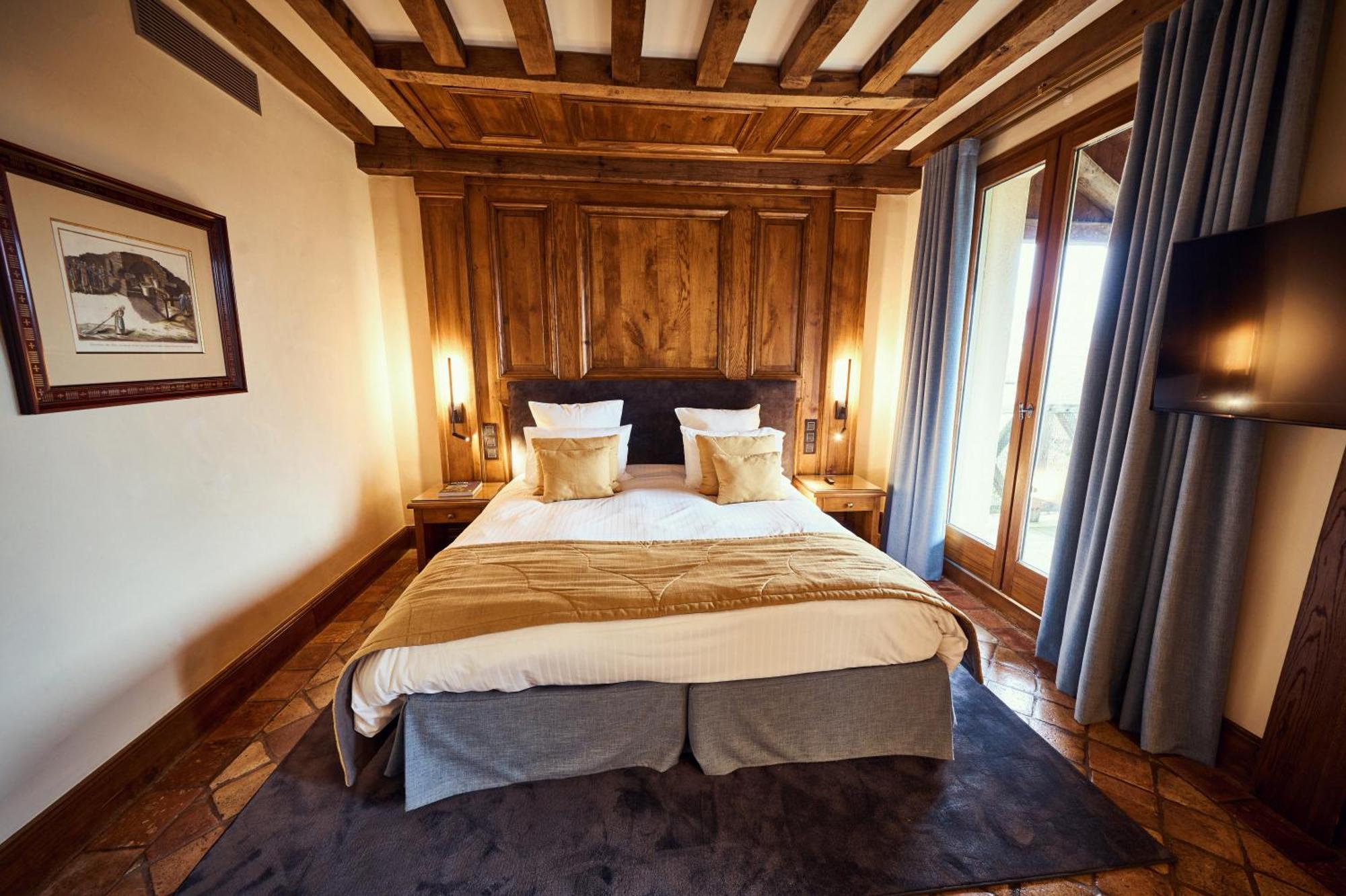 Relais Bernard Loiseau Hotel โซลิเยอ ภายนอก รูปภาพ