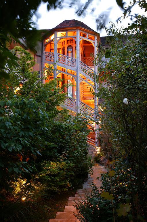 Relais Bernard Loiseau Hotel โซลิเยอ ภายนอก รูปภาพ